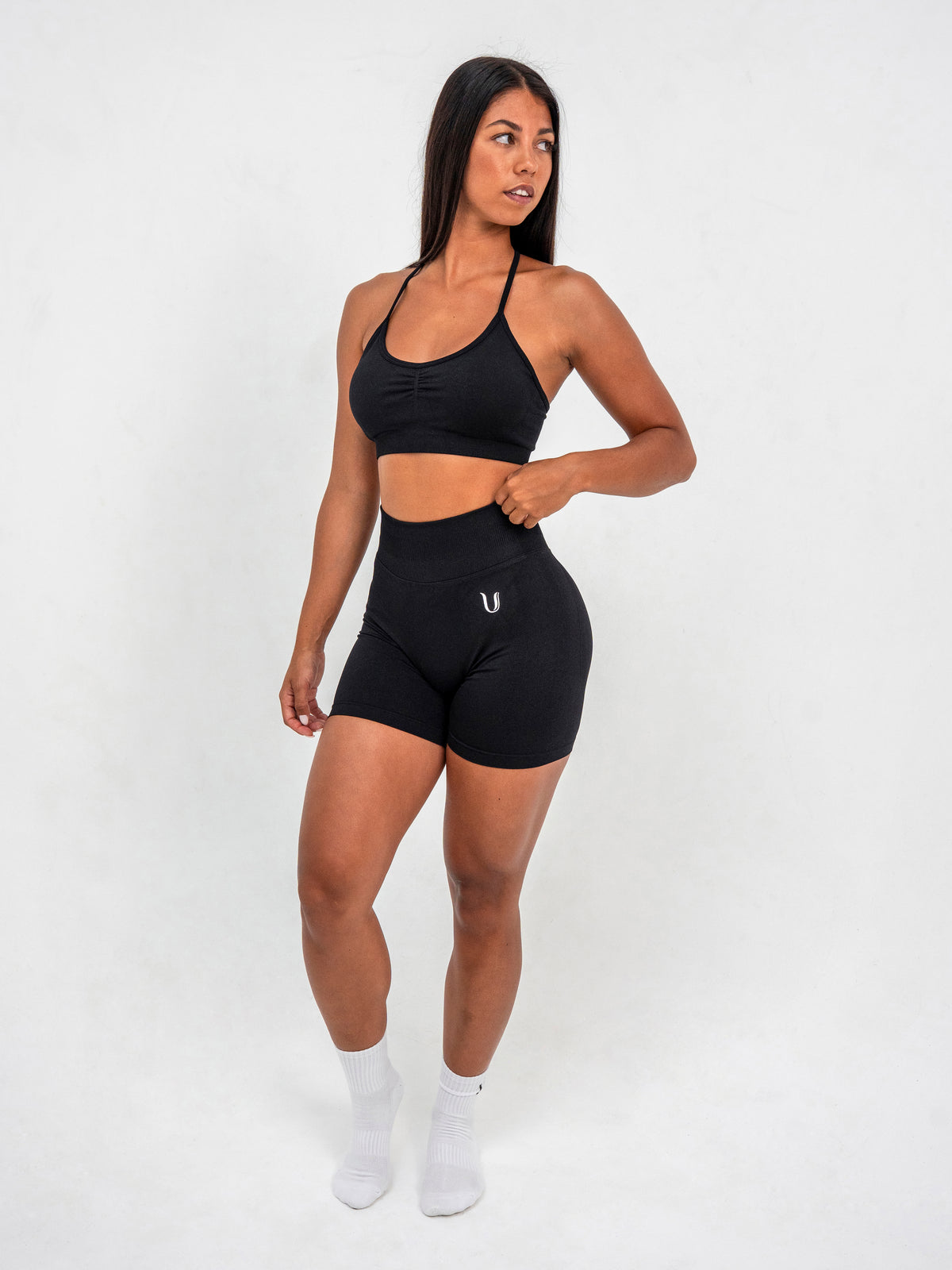 Luna | Premium Seamless Scrunch Short - Zwart