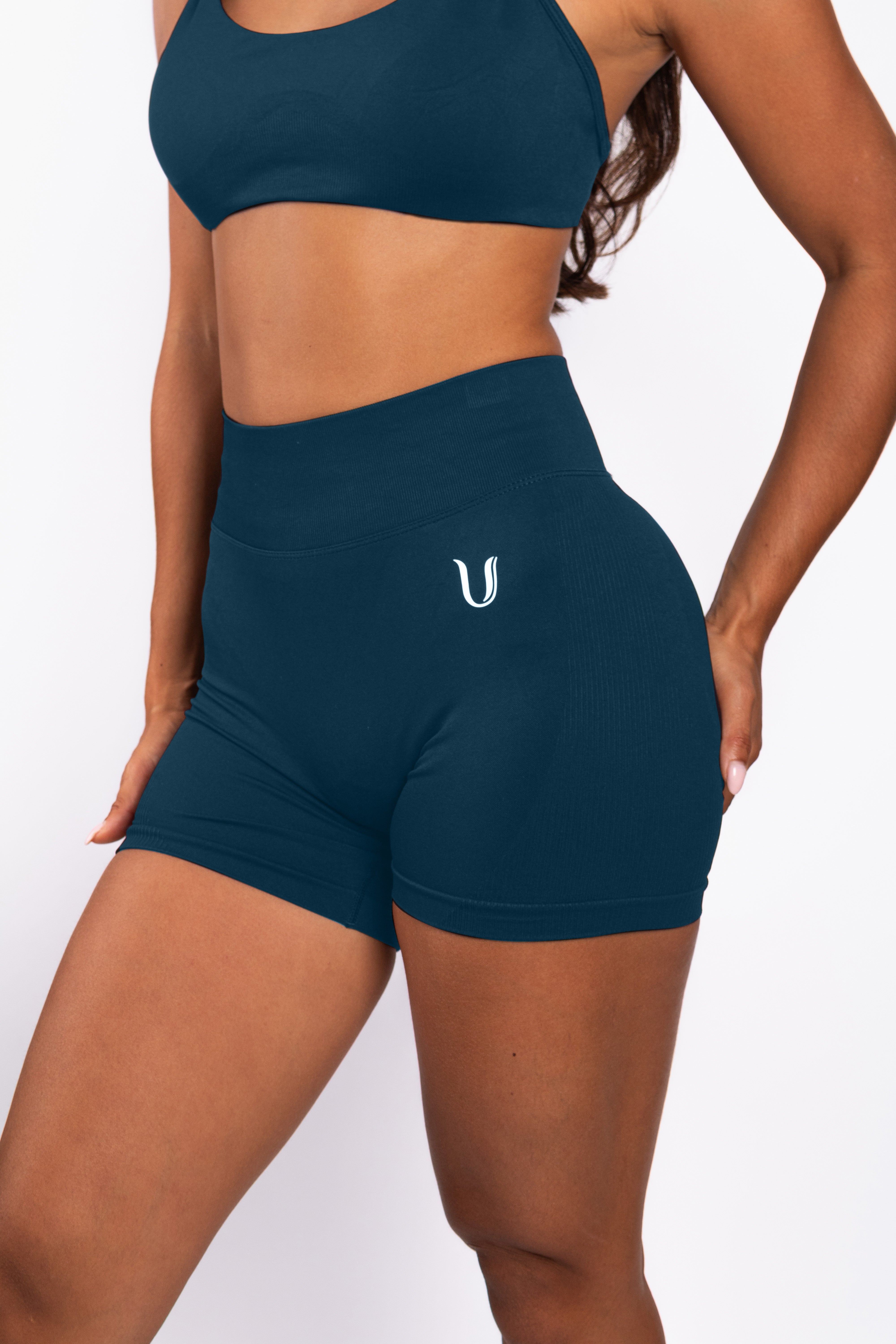 Nova | Seamless Shorts – Blau