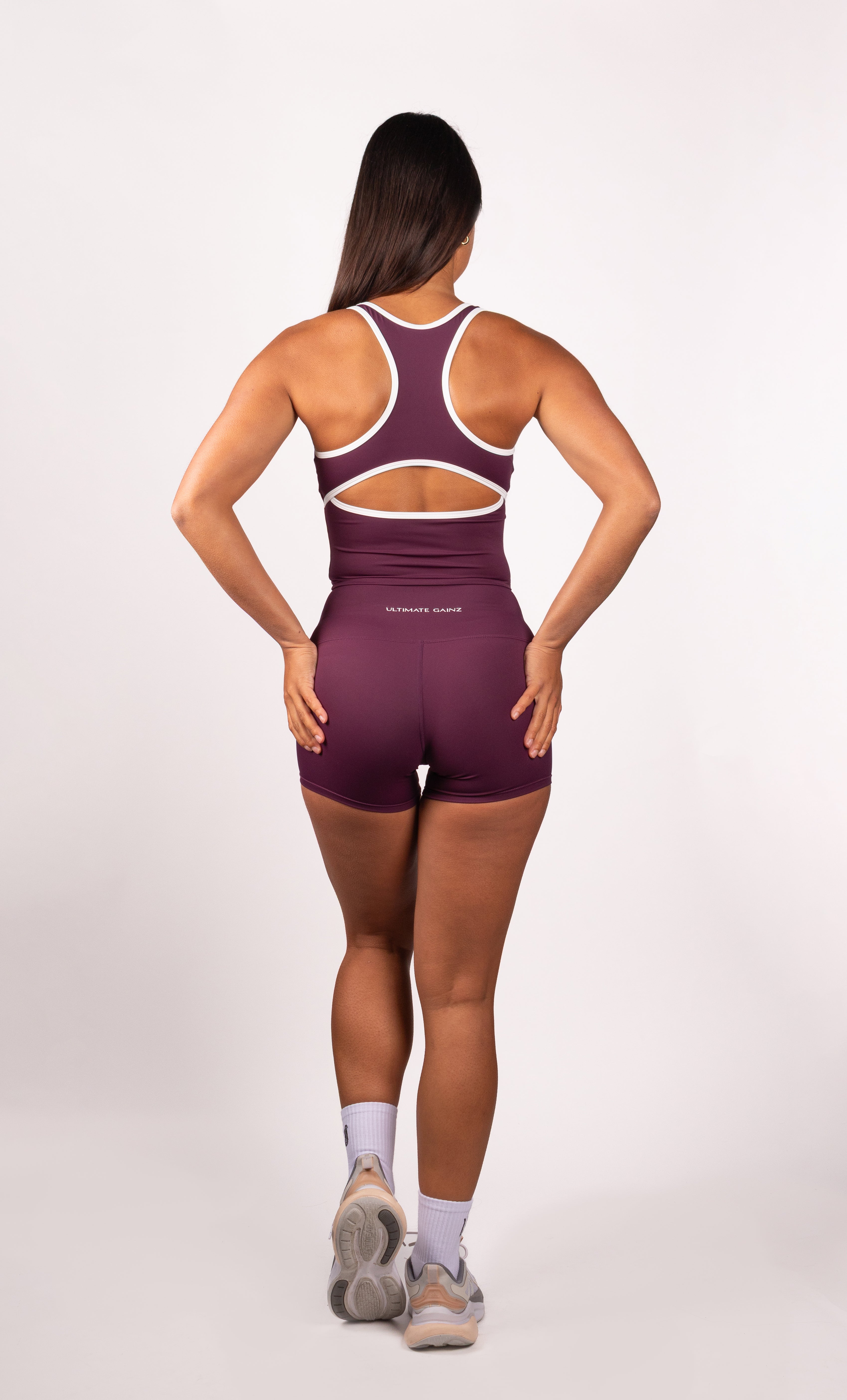 Ivy | Short Core – Bordeaux