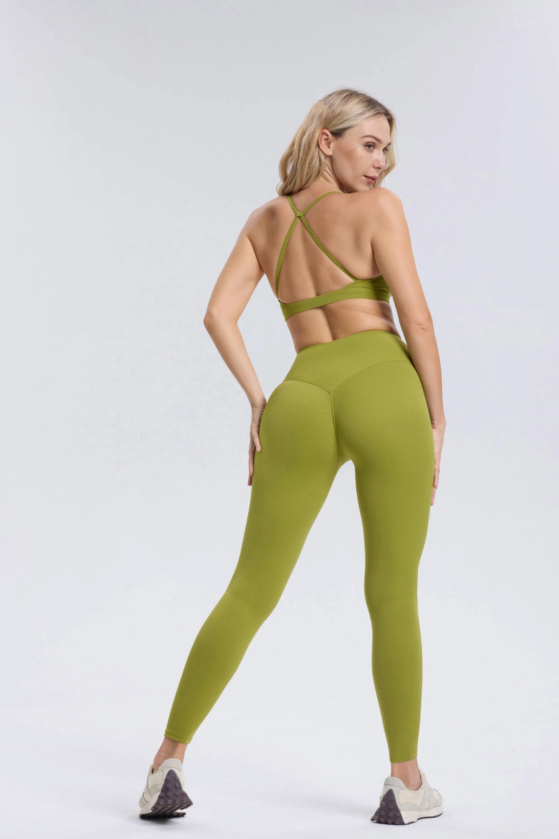 Hailey Set | Ensemble Top et Legging sans Couture - Matcha